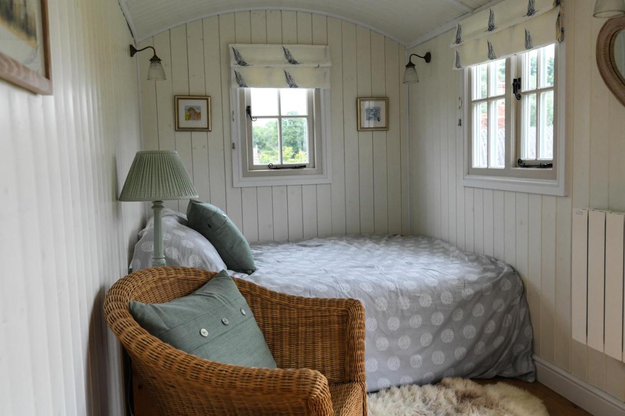Shepherds Hut *